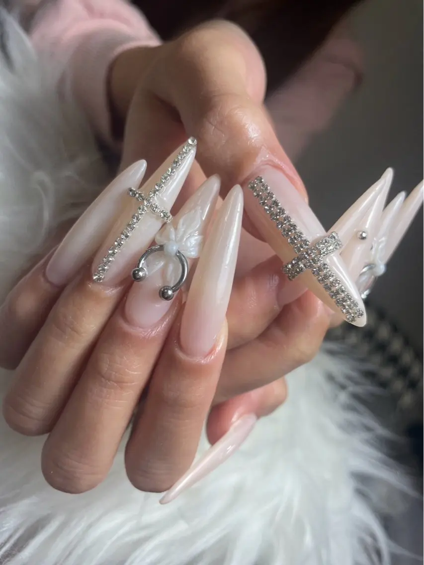 ネイル チークネイル 桜ネイル 長さ出し フットネイル ジェルネイル ハンドネイル XIINH NAIL SALONのネイルデザイン