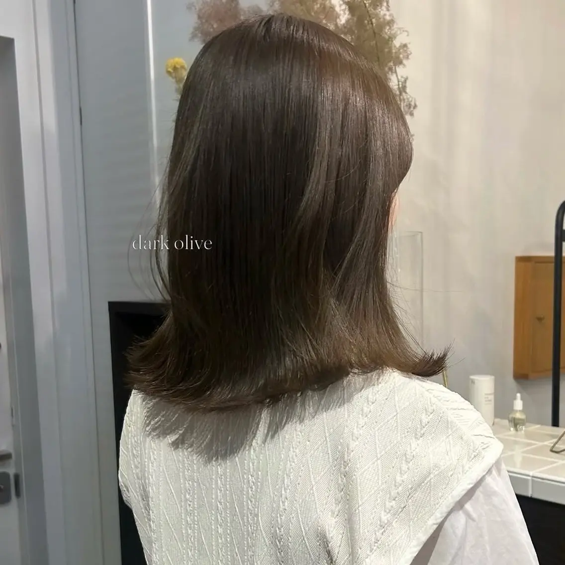 ミディアム カラー ヘアカラー 透明感カラー/ くるくるパーマミウのヘアスタイル