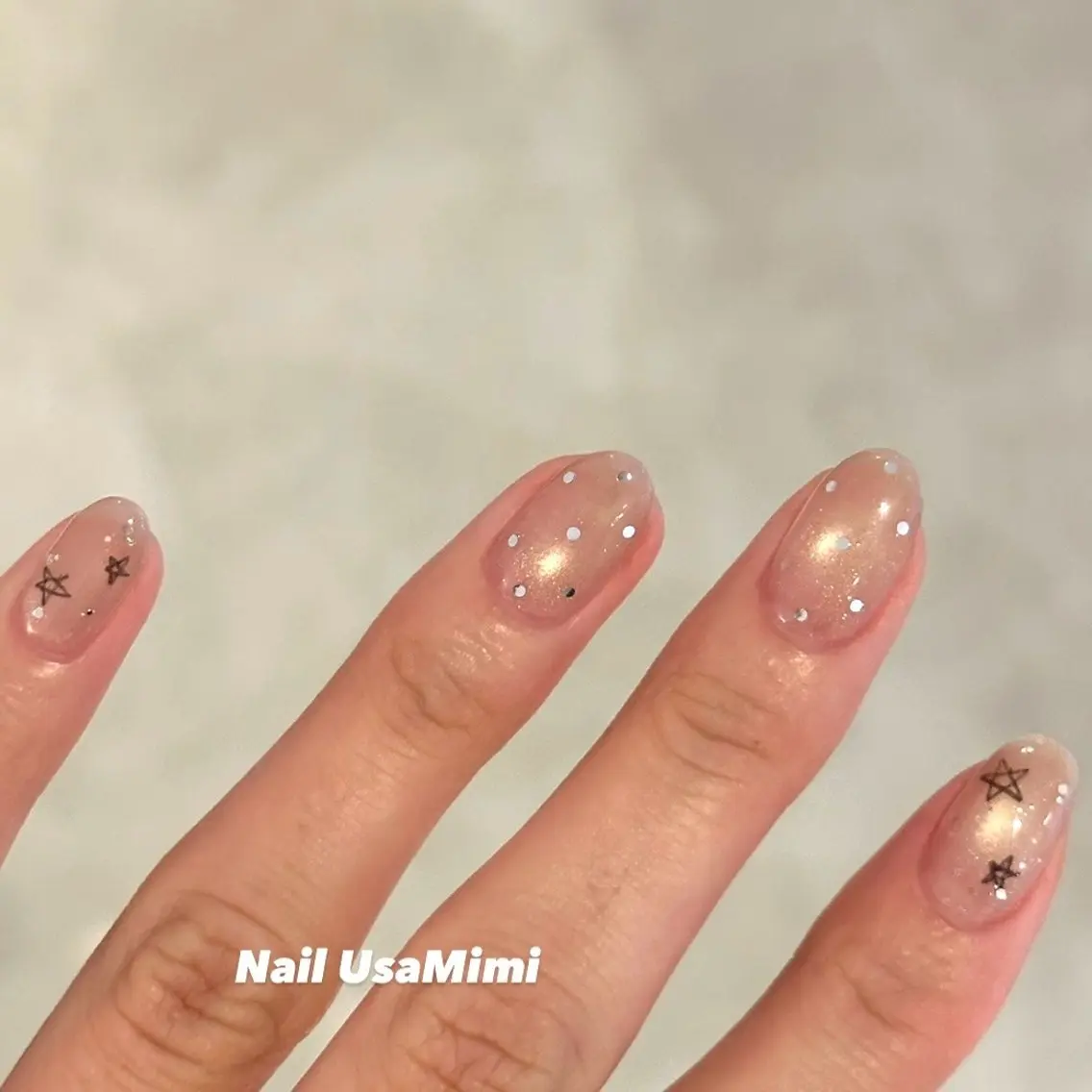 ミディアム ハンドネイル 本町ネイルNail UsaMimiのネイルデザイン