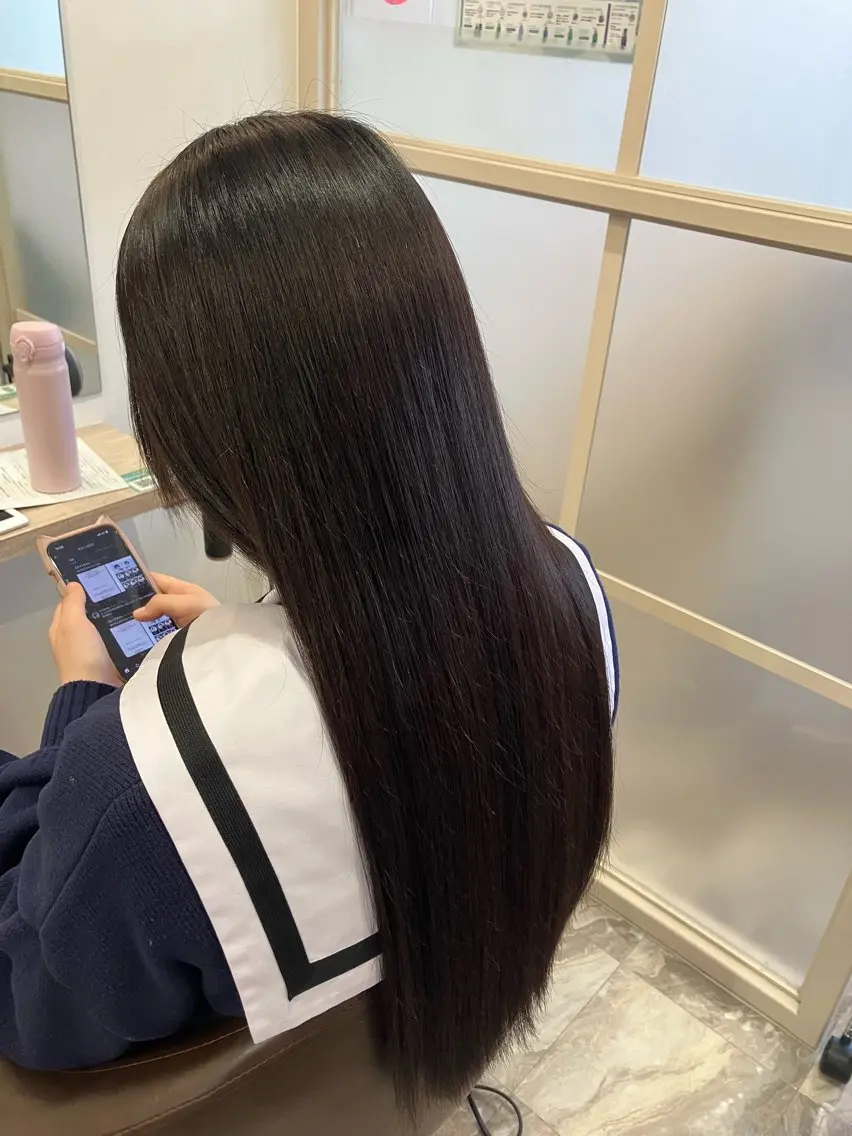 ロング パーマ 縮毛矯正 ブリーチ&ストレート 長谷川勇人のヘアスタイル