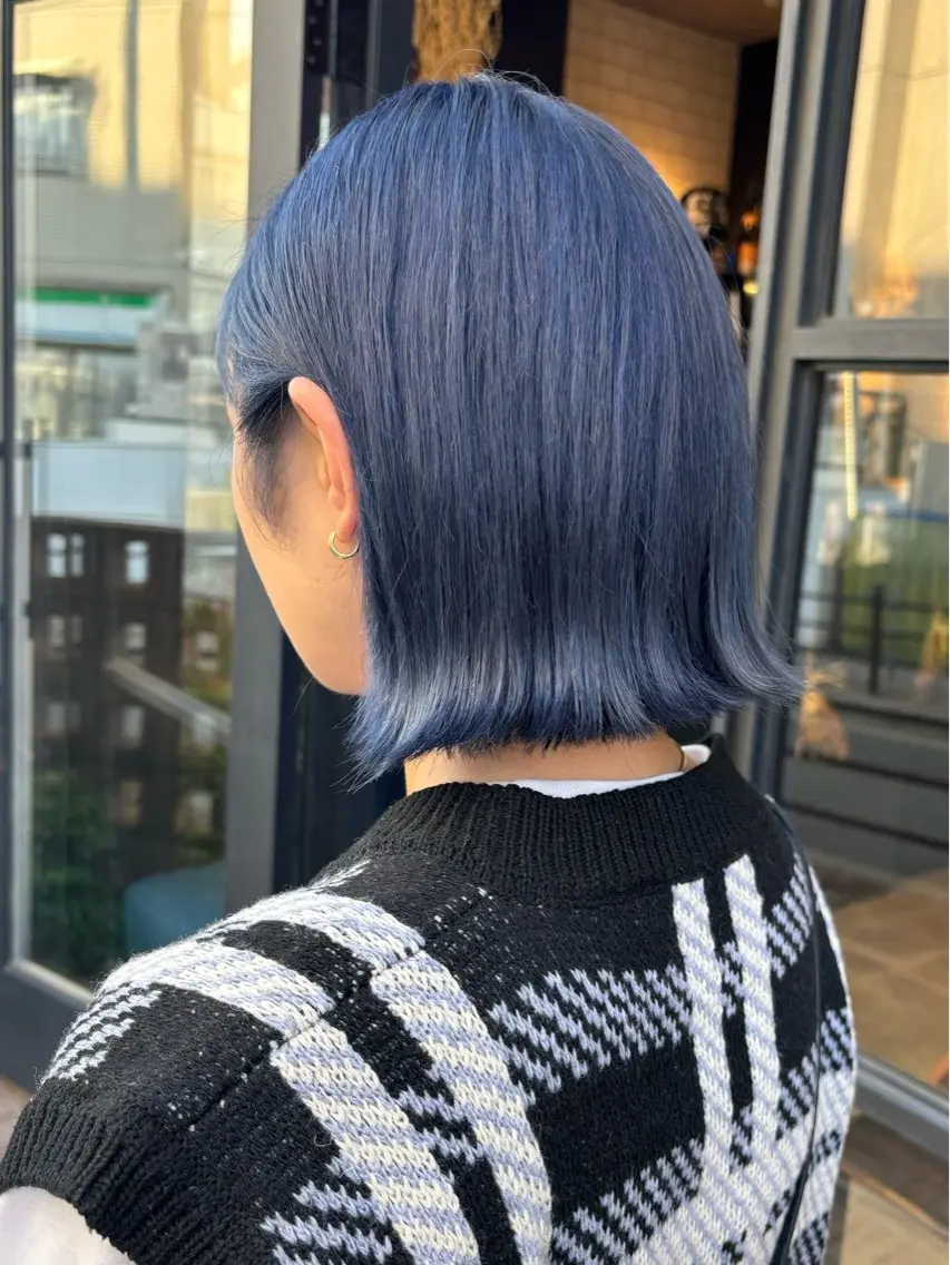 ショート カラー 【aini天王寺】 𝐚𝐢𝐫𝐢✂︎のヘアスタイル