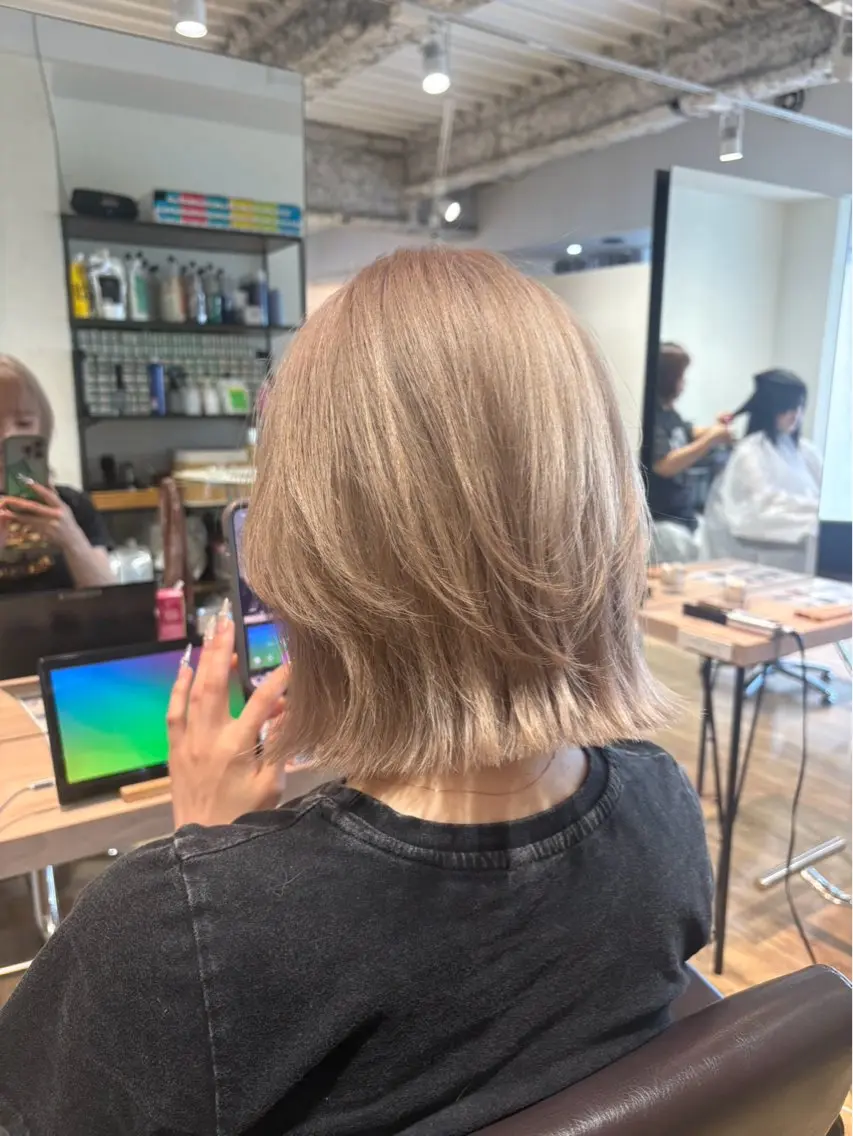 ブリーチ＋カラー（カラーモデル様のため17時からの受付となります✨）の写真