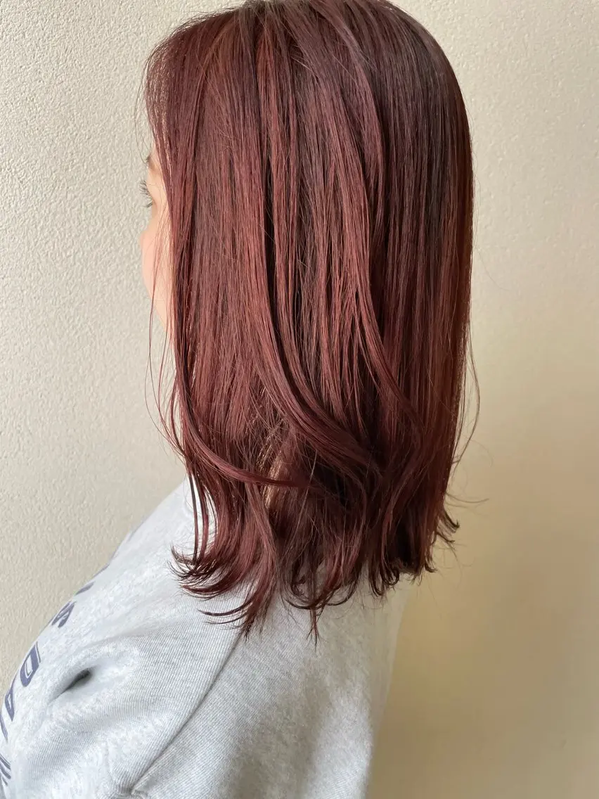 ミディアム カラー オレンジ ピンクカラー 顔周りカット レイヤーカット 沢田 瞳のヘアスタイル