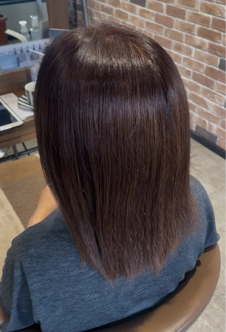 カラー 平岡 愛望のヘアスタイル