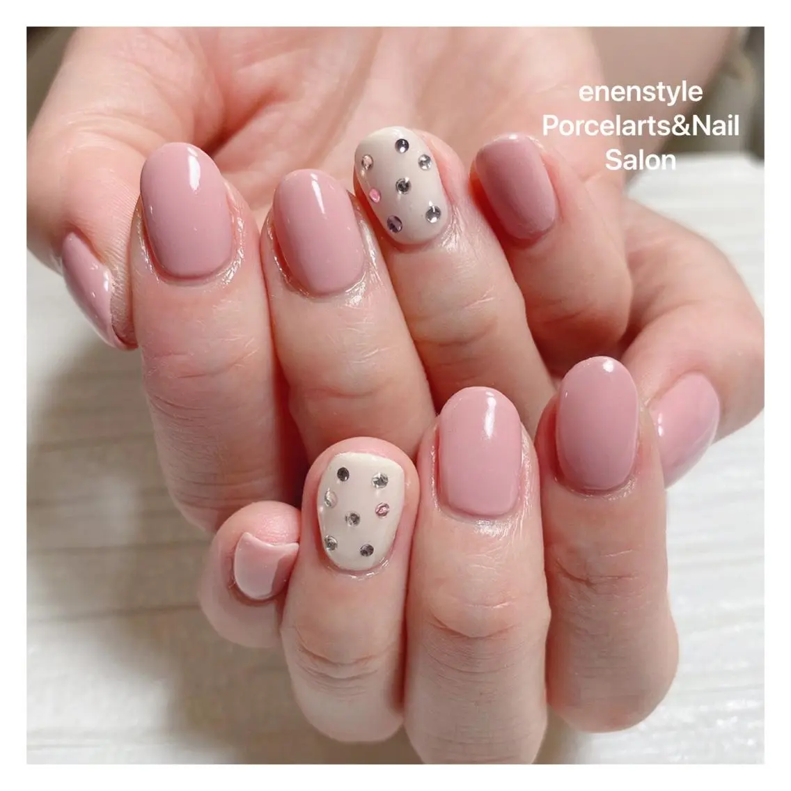 ショート ネイル 🐾enen style 🐾のネイルデザイン