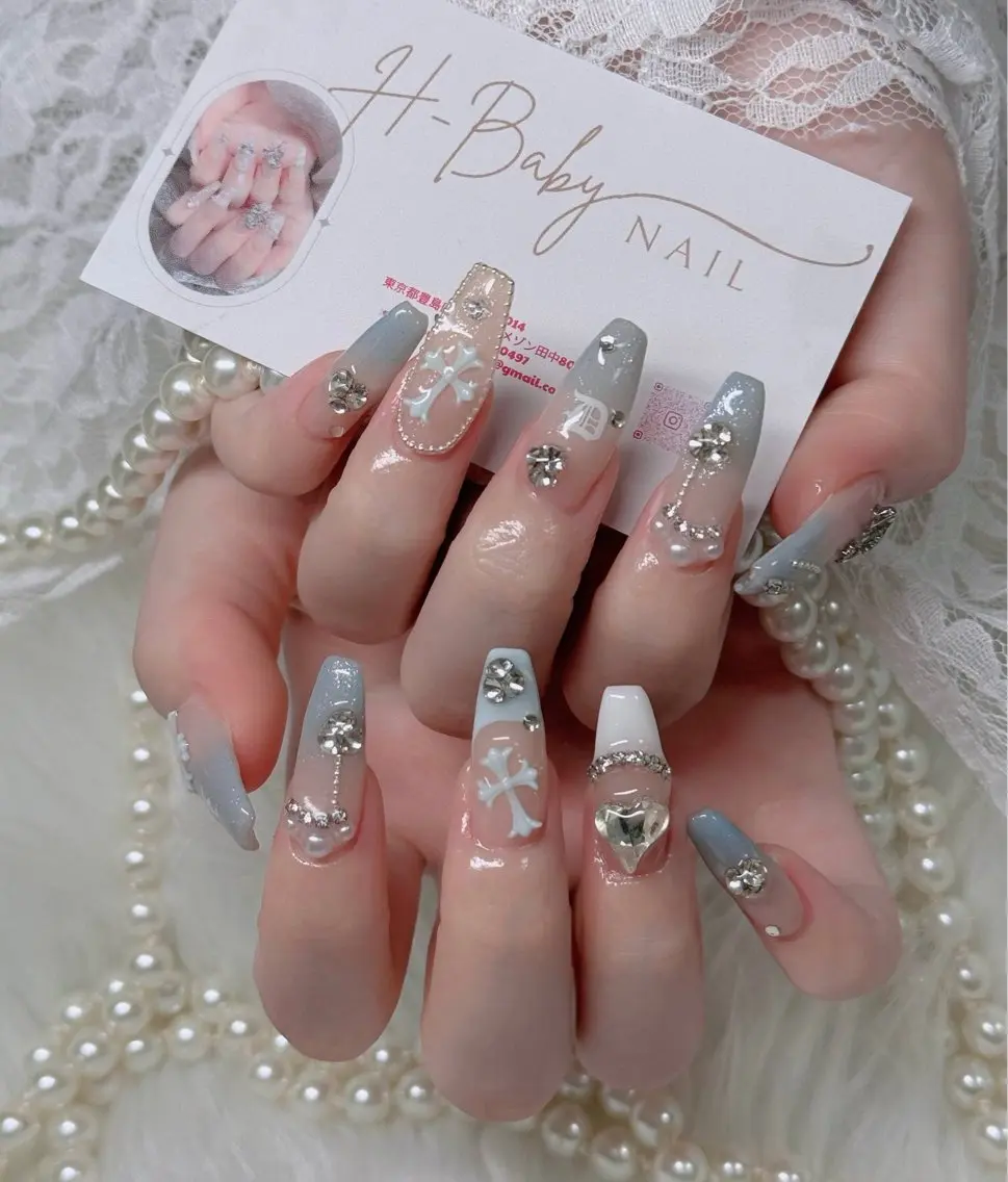 ネイル フレンチネイル ジェルネイル ハロウィン キラキラネイル 韓国ネイル ハンドネイル H.baby Nail Salonのネイルデザイン