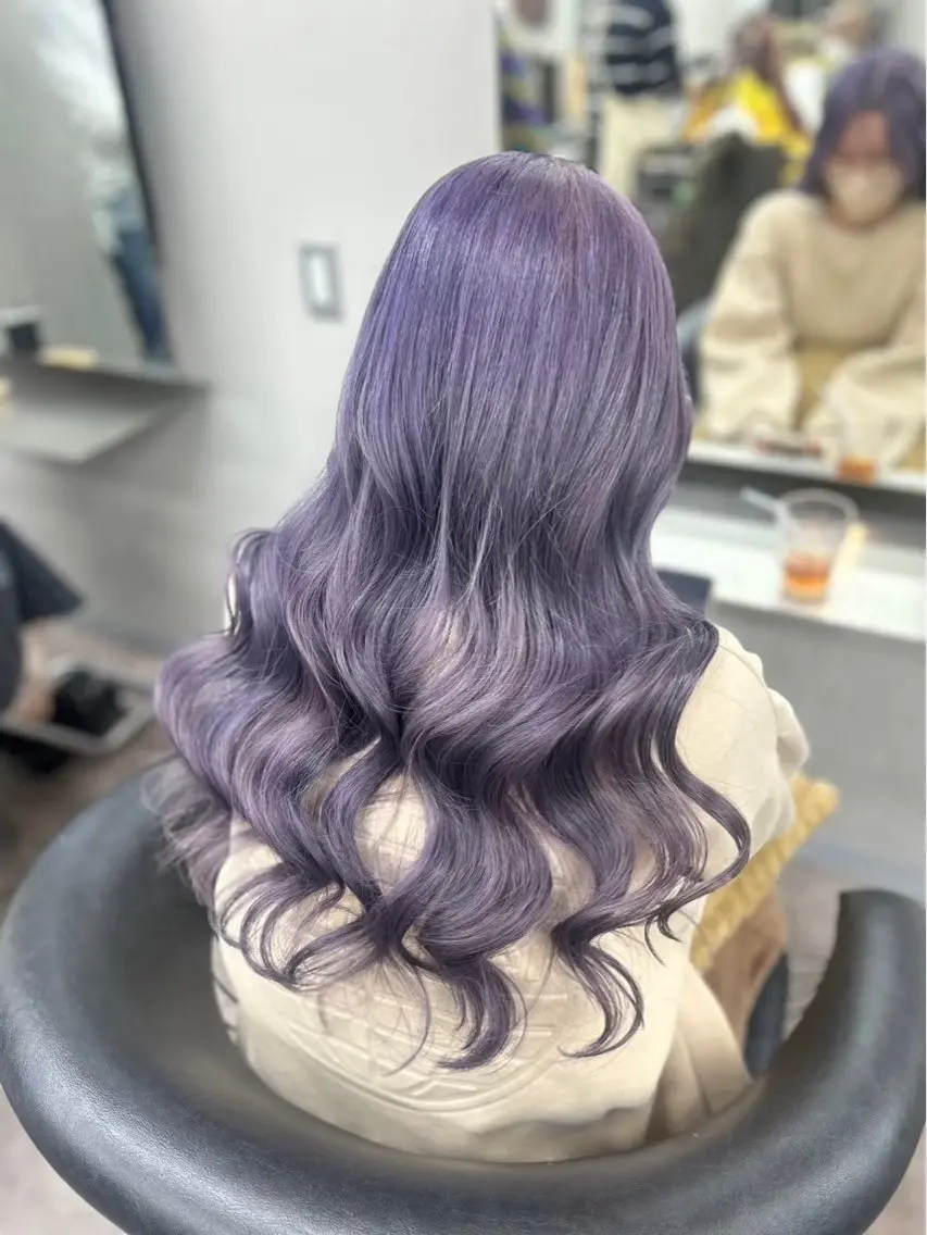 ロング ブリーチカラー HAZUKI🦖のヘアスタイル