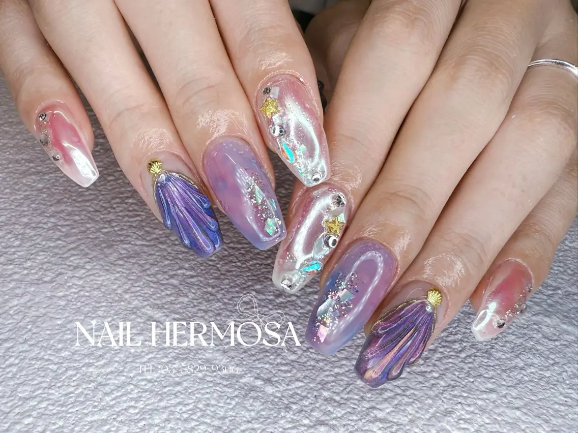 ネイル エルモサ YURIKAのネイルデザイン