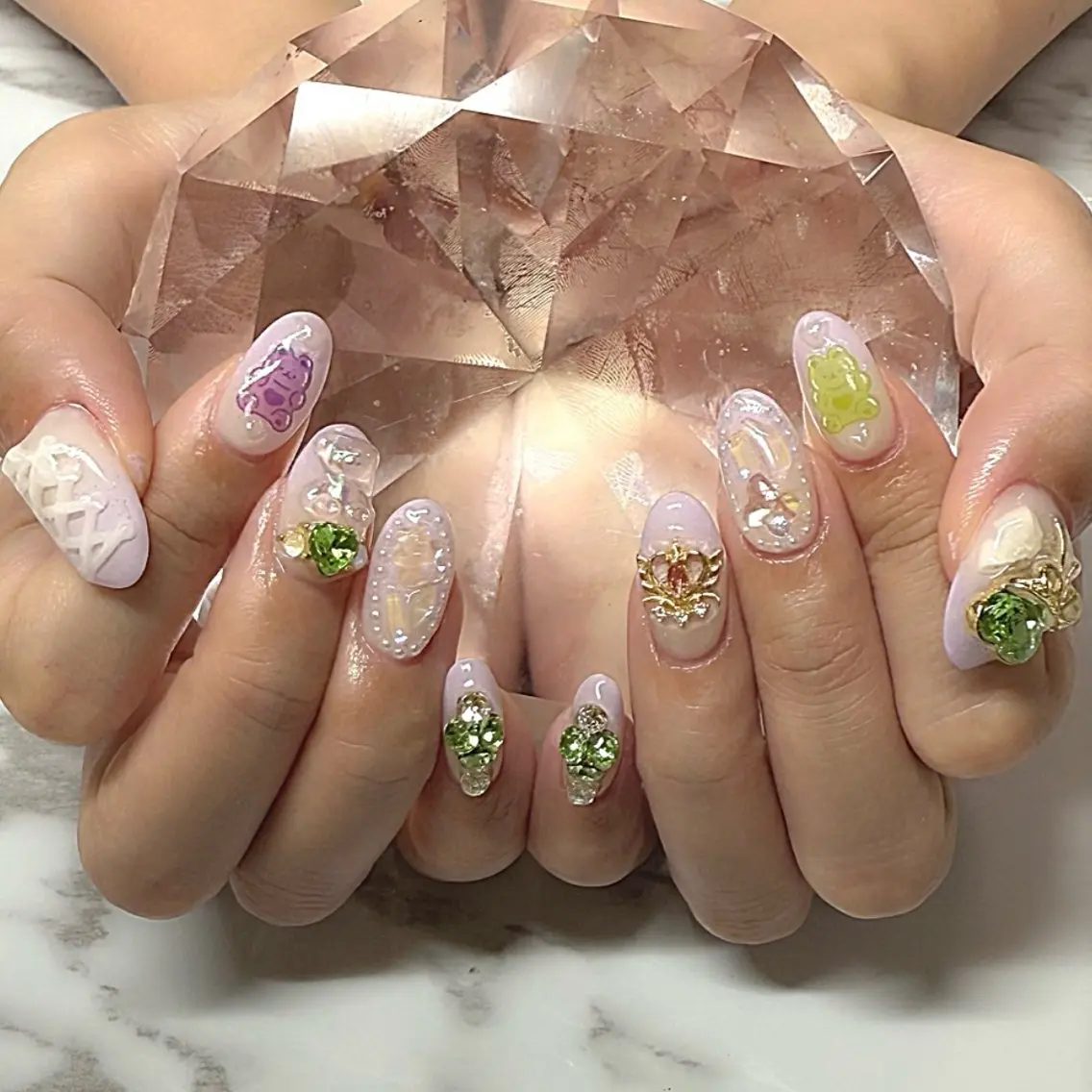 ネイル オーロラネイル クリアネイル キラキラネイル 持ち込み ぷっくりネイル ハンドネイル 六本木ネイル阡夜一夜 当日&持ち込み歓迎のネイルデザイン