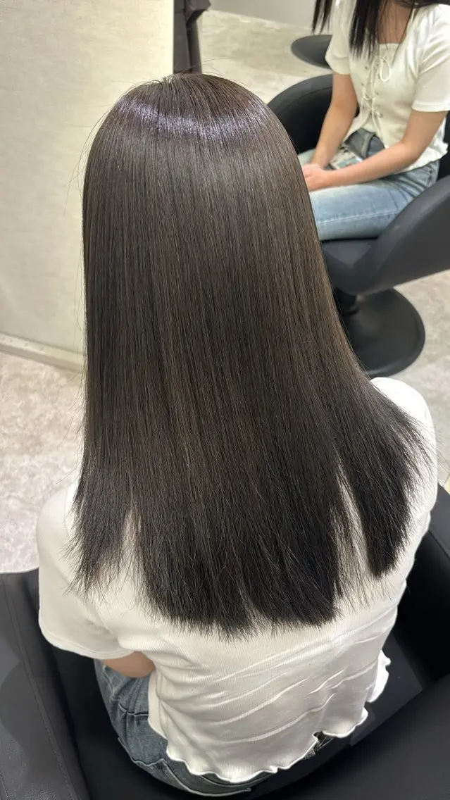 ミディアム Mina 心斎橋 The ECTのヘアスタイル