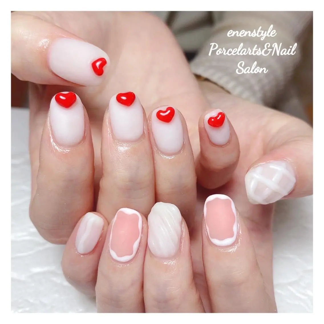 ミディアム ネイル 🐾enen style 🐾のネイルデザイン