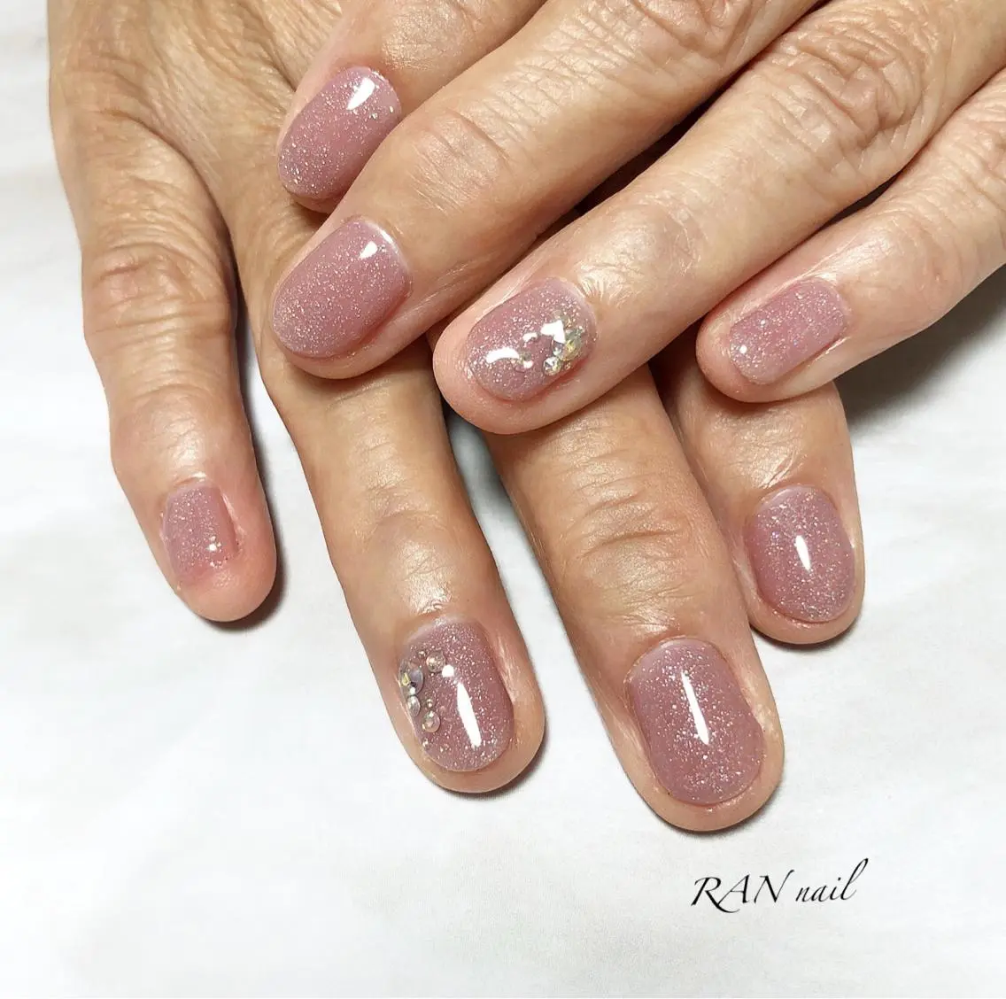 ネイル フットネイル キラキラネイル ラメ(グリッター) オフィスネイル ワンカラーネイル ハンドネイル フットネイル RAN nailのネイルデザイン