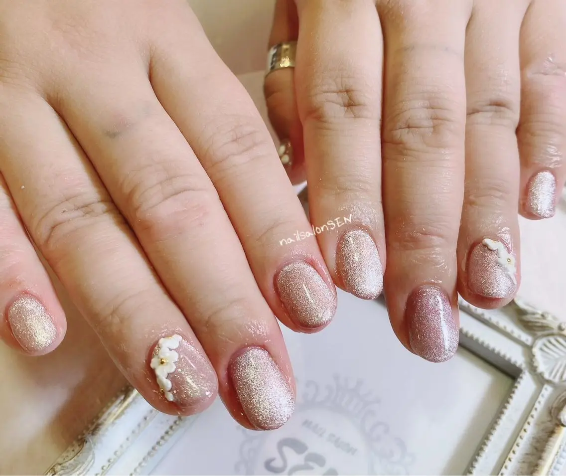 ネイル マグネットネイル nail salon SENのネイルデザイン