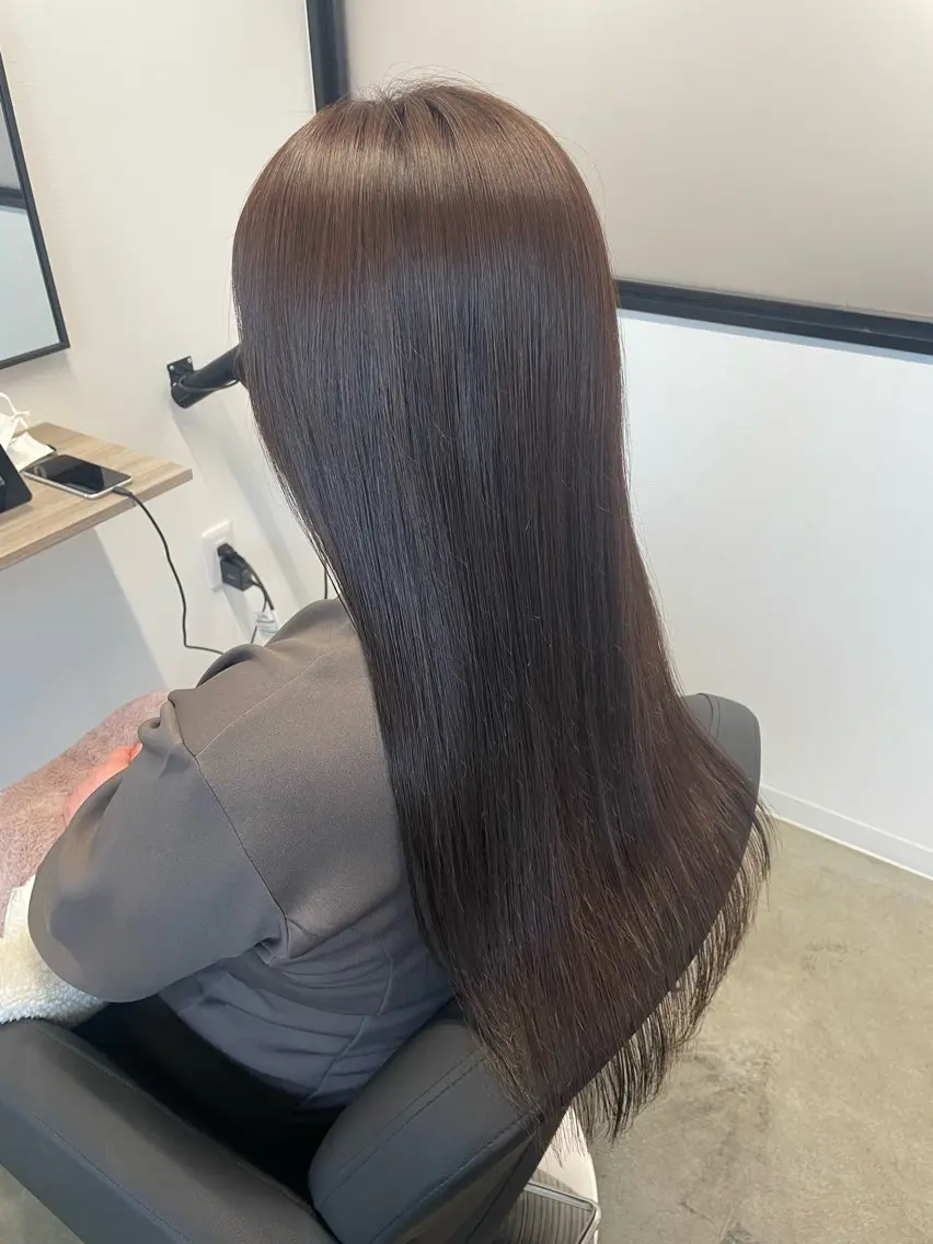 ロング カラー カット 縮毛矯正 トリートメント 菅野 萌愛のヘアスタイル