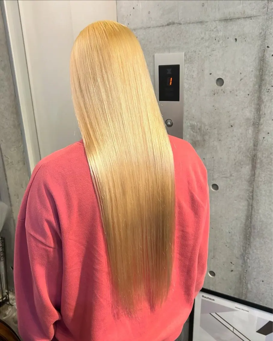 ロング YUUKA 【髪質改善】のヘアスタイル