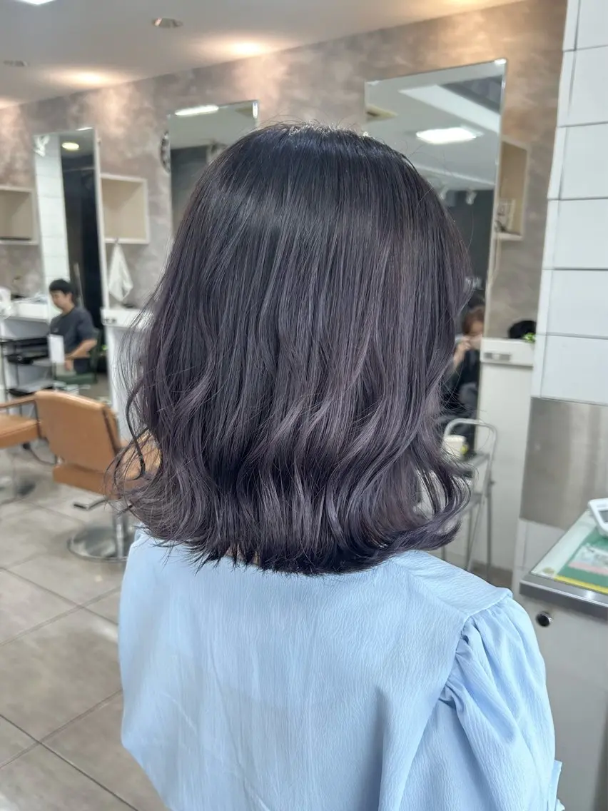 ミディアム パープルカラー カット ヘアカラー レイヤー/艶髪カラー 森本くるみのヘアスタイル