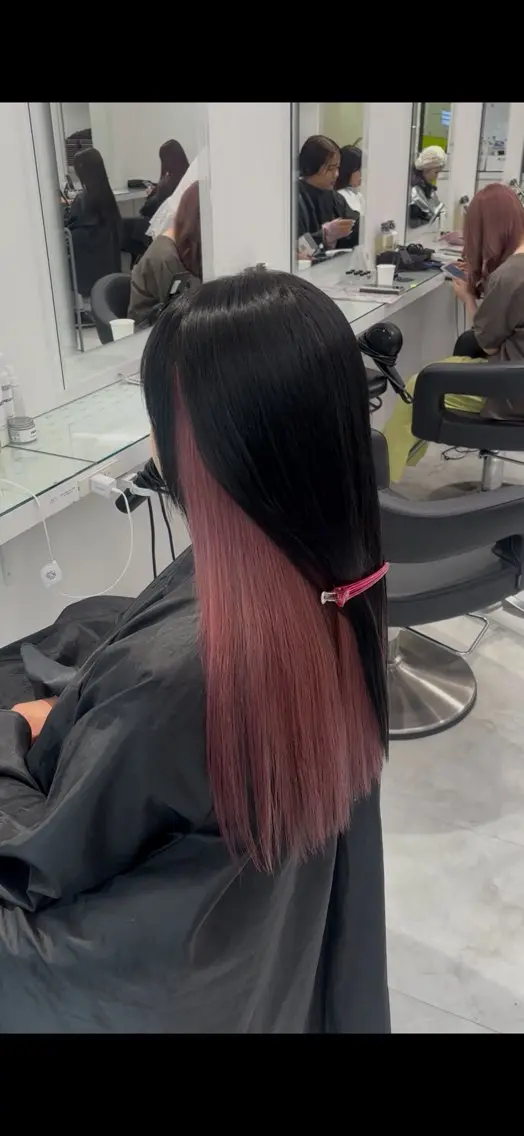 ロング カラー 💗デザインカラー 💗RISA🐰のヘアスタイル