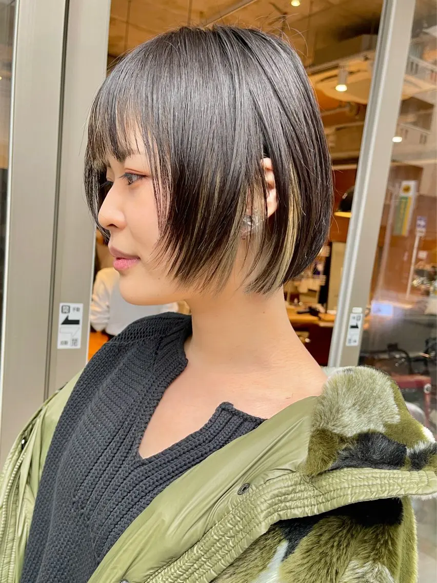 ショート カラー ボブ カット ヘアカラー トリートメント ショートヘア💫 ハイトーン西田拓馬のヘアスタイル