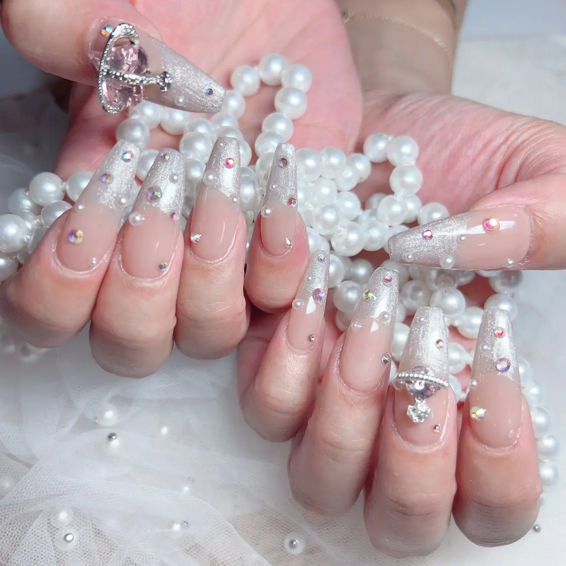 ネイル M 🌷Nail 長さだし専門店のネイルデザイン