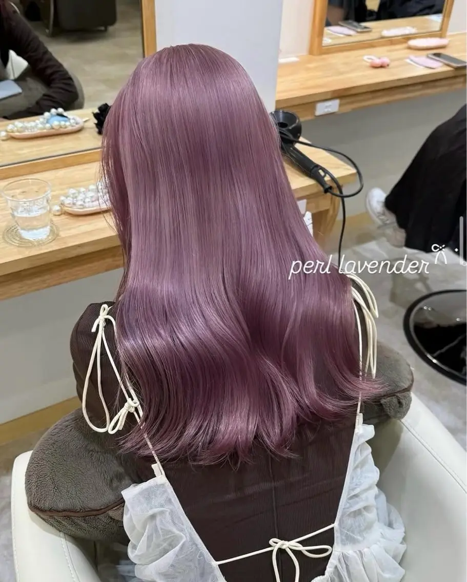 ロング カラー ラベンダーカラー カット ヘアカラー 淡い暖色カラー🩰 girly ♡ ノアのヘアスタイル