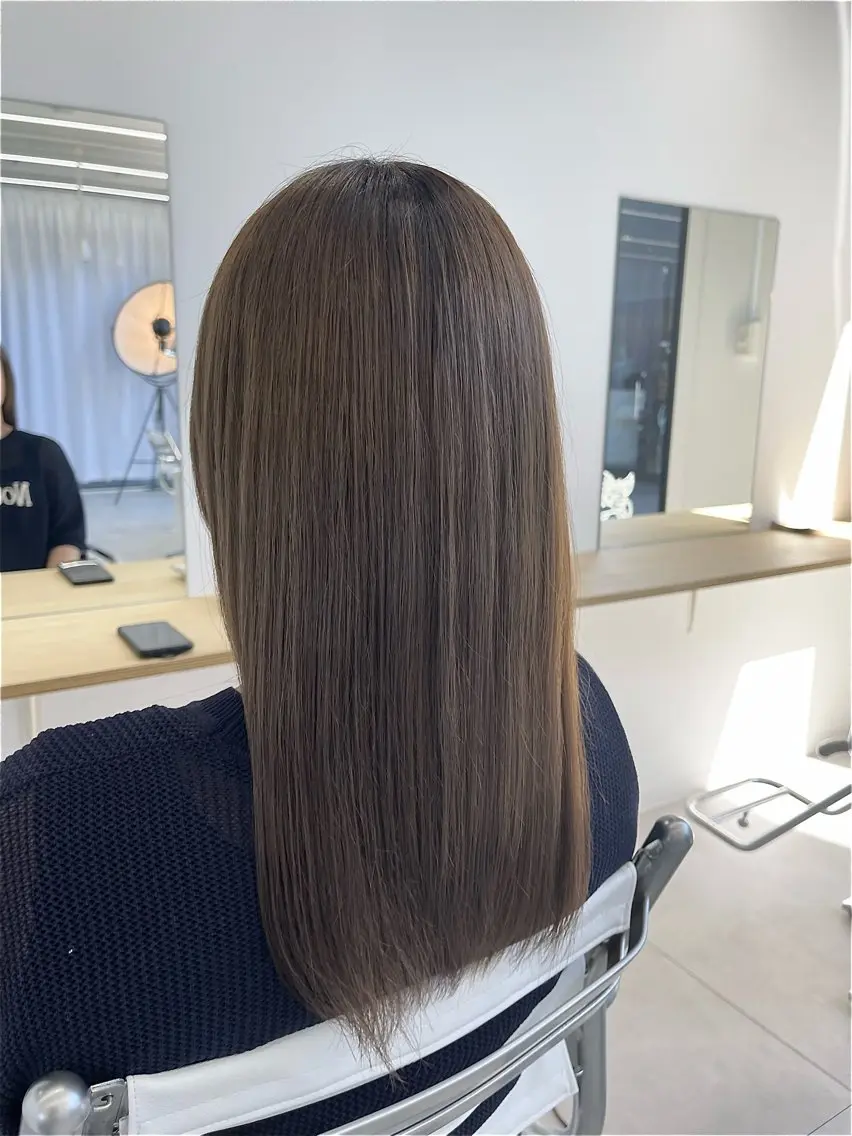 カラー アッシュ ブリーチ 透明感カラー miho  / 和泉府中/美容室のヘアスタイル
