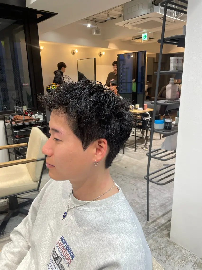 ショート パーマ メンズ メンズパーマ スパイキーショート ショートヘア メンズパーマ梅田 ・川副史晶のヘアスタイル