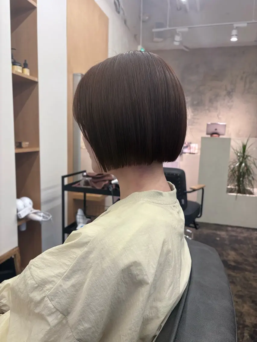 ミディアム カラー カット ヘアカラー karin🌛ボブ／ 透明感たっぷりカラーのヘアスタイル