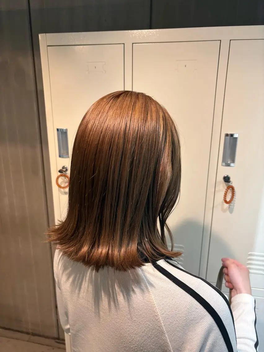 ミディアム カラー ベージュカラー フォギーベージュ たかなみ りなのヘアスタイル