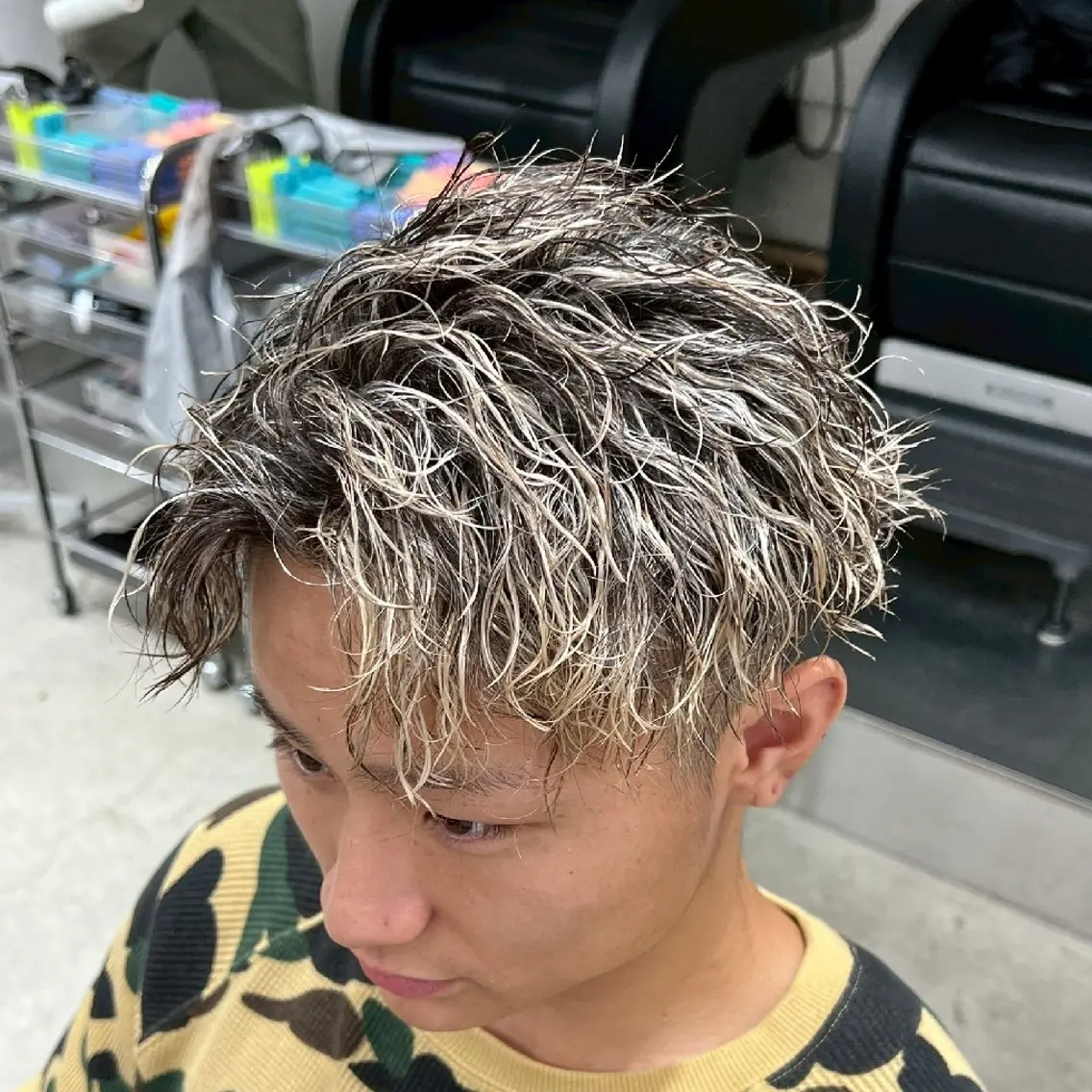 パーマ メンズ メンズハイライト メンズパーマ ツイストスパイラルパーマ スパイラルパーマ カット パーマ 名古屋のパーマ職人 /fifth/正岡のヘアスタイル