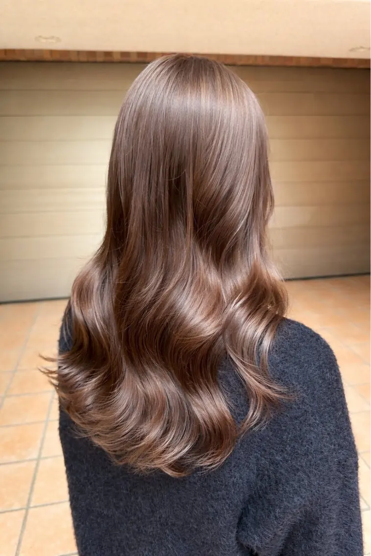 ロング カラー ベージュカラー ブラウンカラー 透明感カラー モカベージュ ヘアカラー こいけ あいらのヘアスタイル