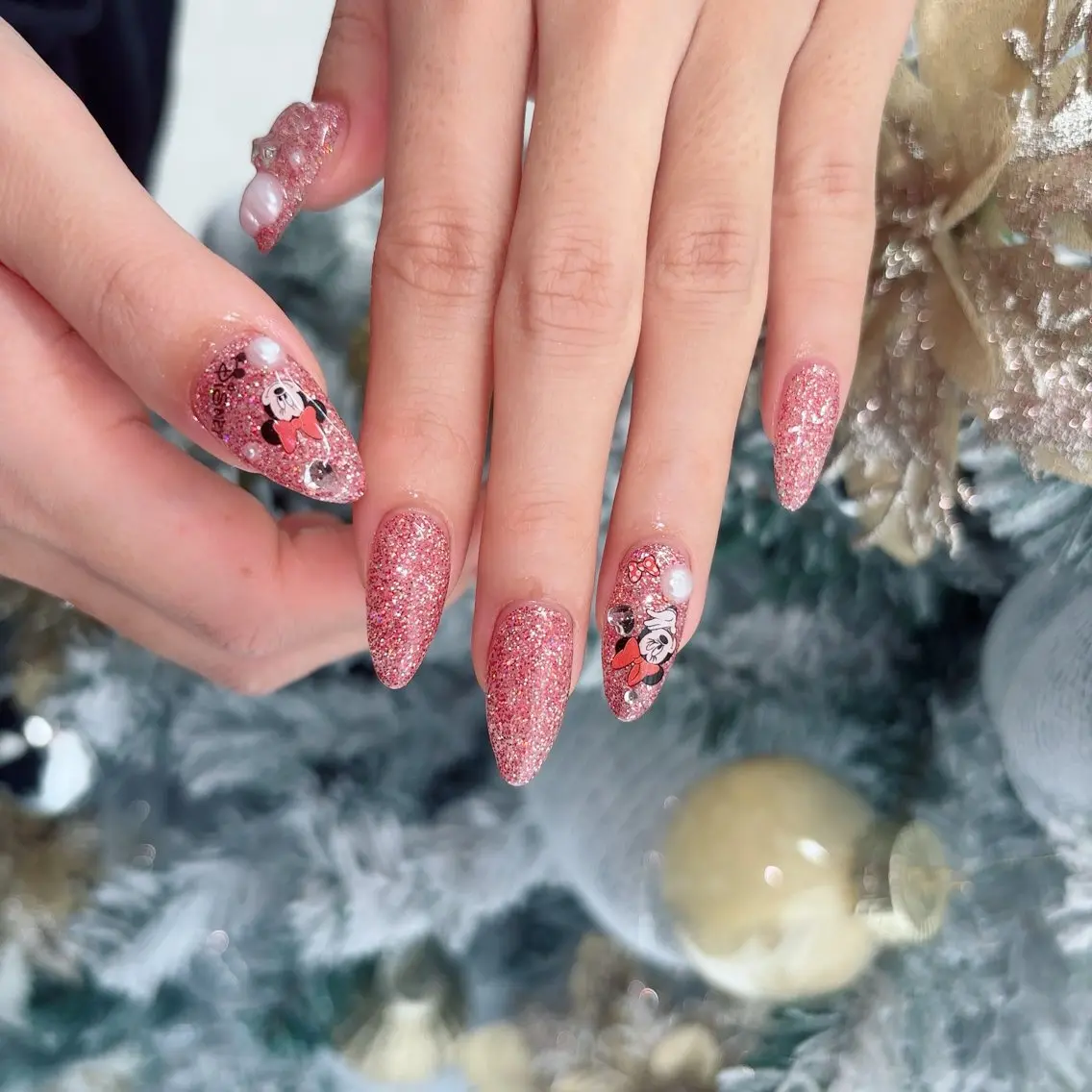 ネイル オーロラネイル フットネイル フレンチネイル ガラスフレンチ 氷ネイル・うるうるネイル ハンドネイル Lance nailのネイルデザイン