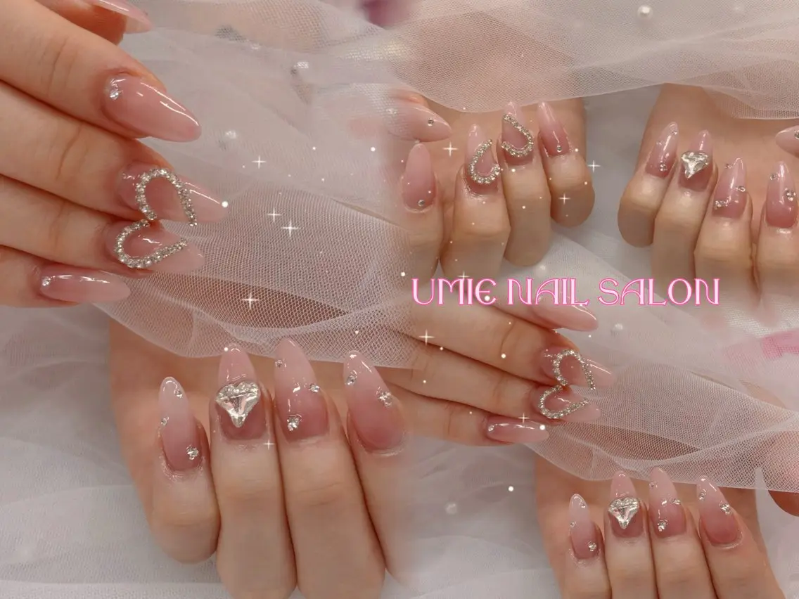 ネイル フットネイル フレンチネイル ジェルネイル ガラスフレンチ マグネットネイル UMIE NAIL SALONのネイルデザイン