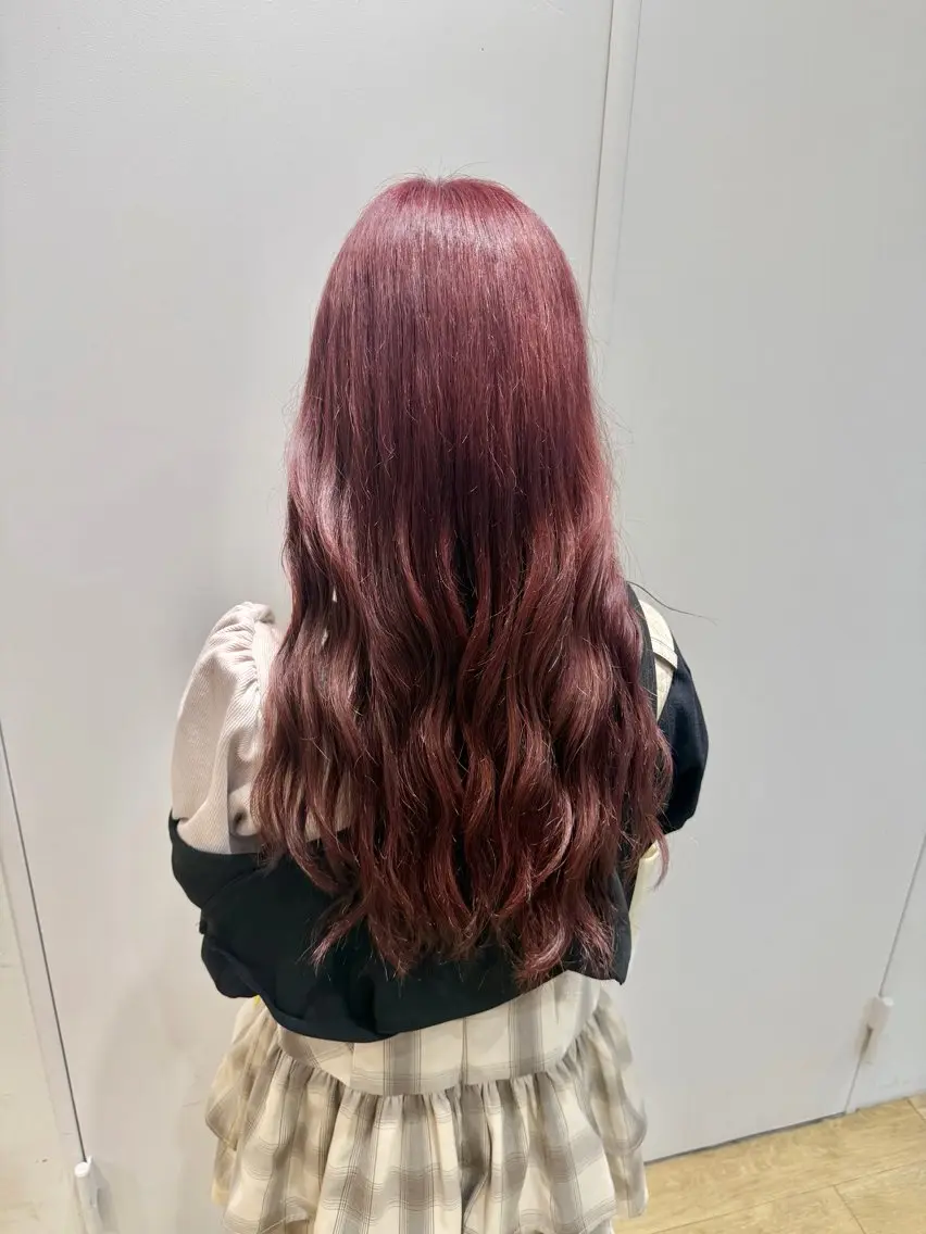 ロング カラー レッドカラー カット ヘアカラー トリートメント 新宿/吉松 大輝のヘアスタイル