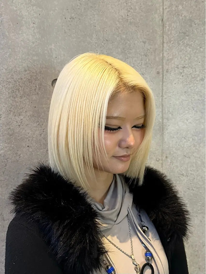 ショート カラー 韓国レイヤー kira🌛のヘアスタイル