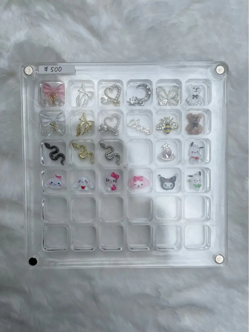ネイル ストーンネイル nail salon Camelliaのネイルデザイン