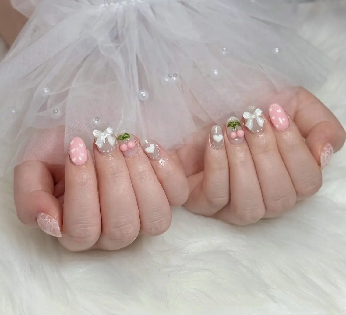 ネイル オーロラネイル チークネイル フットネイル フレンチネイル ジェルネイル Nichi Nailsのネイルデザイン