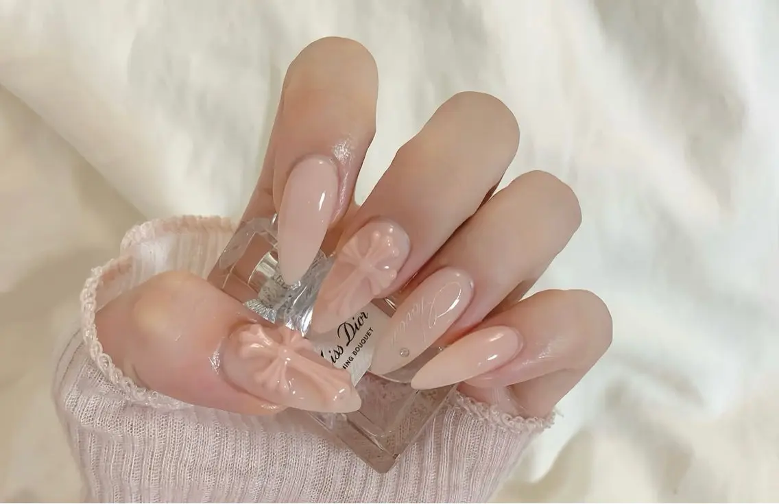 ネイル オーロラネイル チークネイル フットネイル フレンチネイル ジェルネイル ハンドネイル NEW NAIL💞 yuki🔥のネイルデザイン