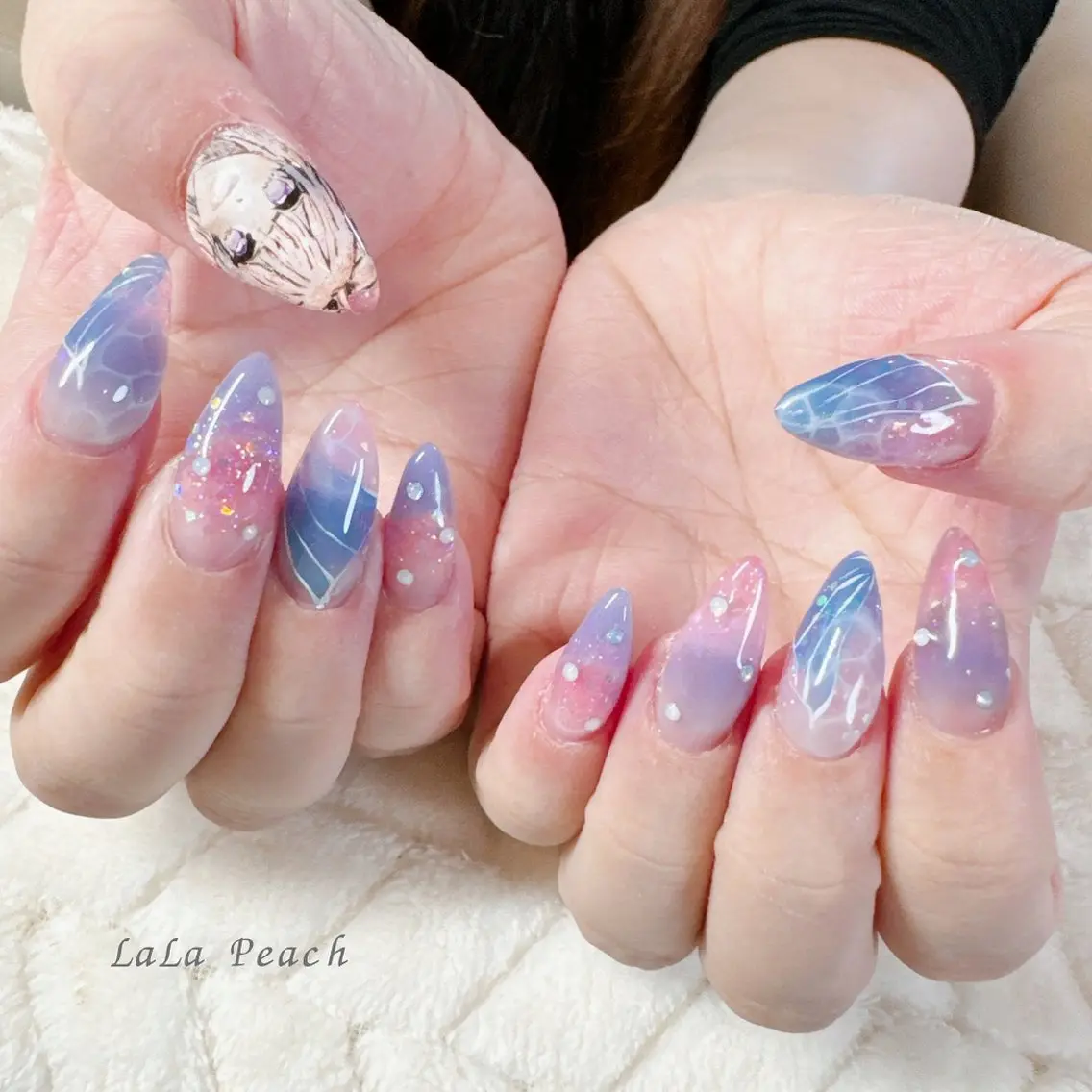 ネイル アートネイル グラデーション スカルプネイル 夏ネイル ハンドネイル LaLa Peach 福岡のマツエク・マツパデザイン