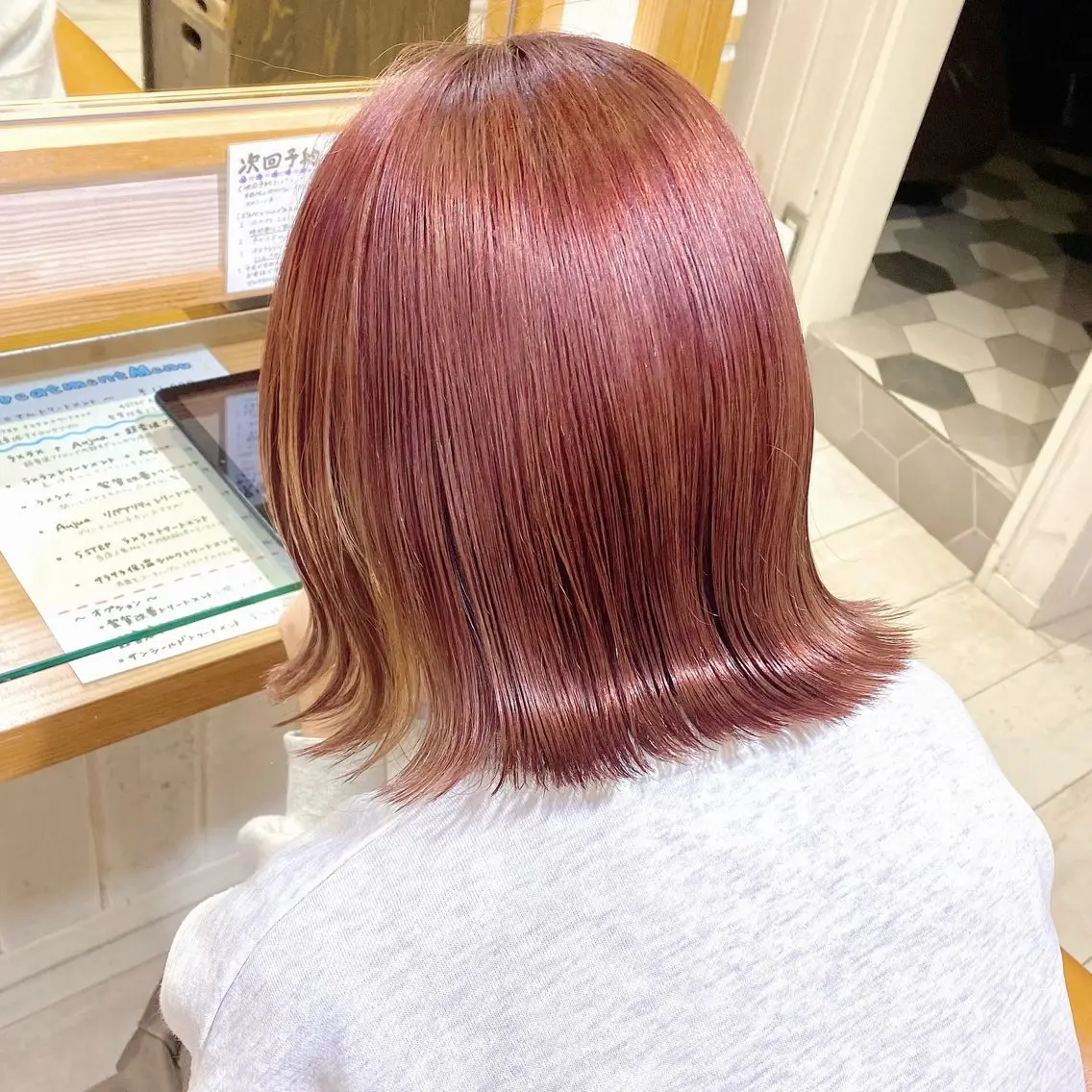 ミディアム カラー ベージュカラー ピンクカラー ピンクベージュ ボブ ヘアカラー 🌸小島友梨香🌸 ブリーチカラーのヘアスタイル