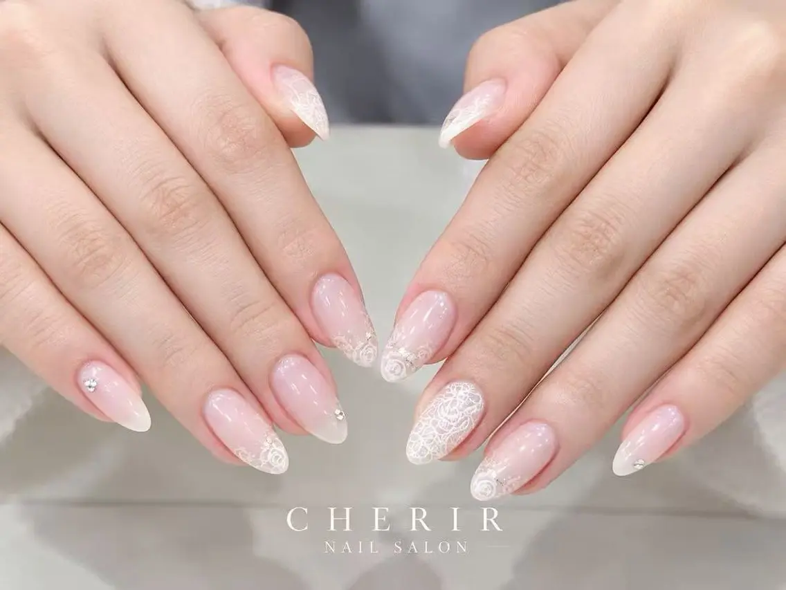 ネイル ハンドネイル CHERIR AKIのネイルデザイン