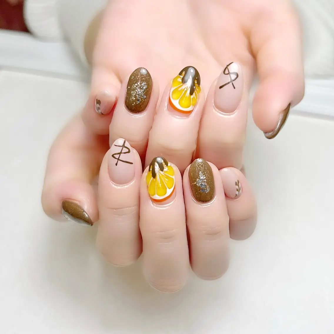 ネイル オレンジ バレンタイン rouse nail RISATOのネイルデザイン