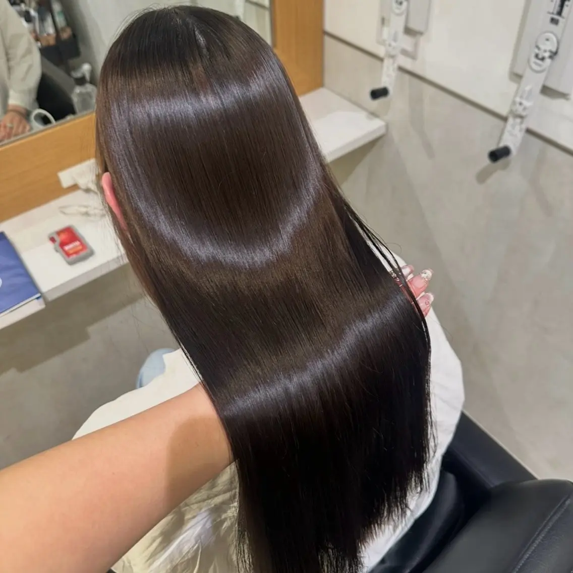 【🍀2回目以降はこちらから🍀】💎縮毛矯正💎失敗したくない方へ✨ダメージ最小限の縮毛矯正+選べるトリートメントの写真