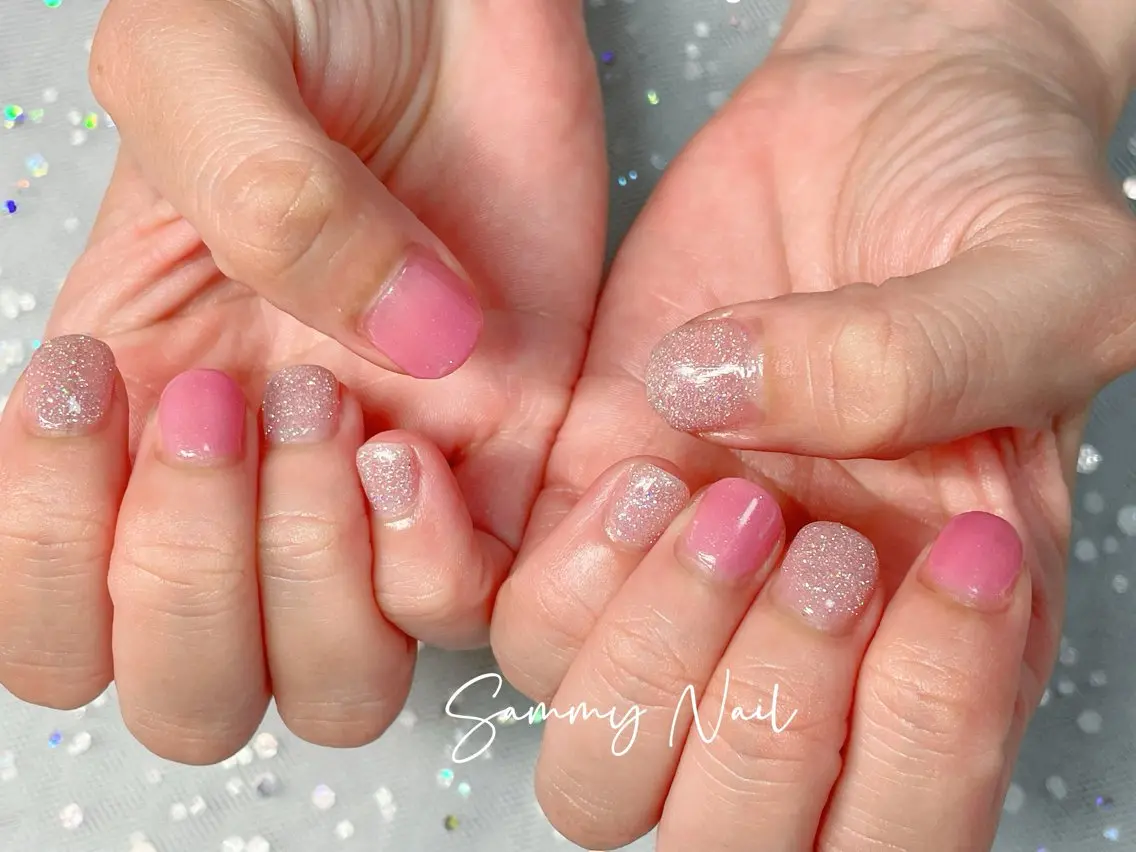 ネイル ラメ(グリッター) ピンク ハンドネイル Sammy Nailのネイルデザイン