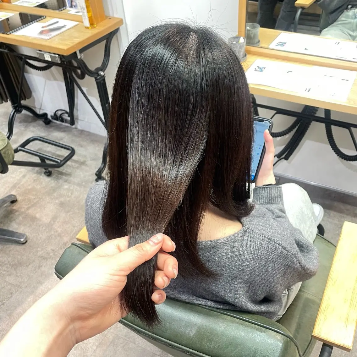 銀座：似合わせカラー オリーブ🫒アレンジのヘアスタイル