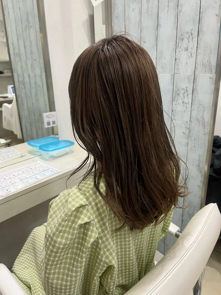 セミロング カラー ヘアカラー トリートメント 🤎ベージュカラー/ 髪質改善/山岸🤎のヘアスタイル