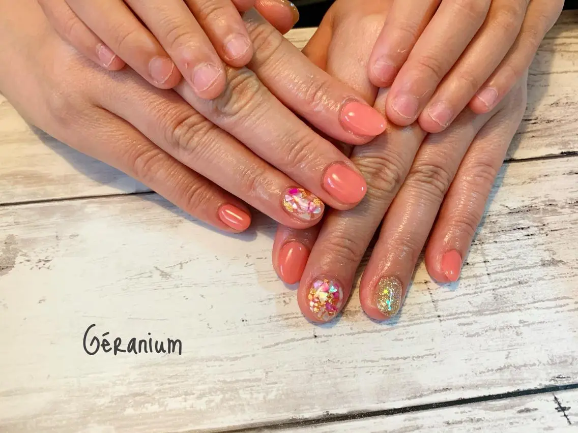 ネイル ラメ(グリッター) ハンドネイル GéRanium Harukaのネイルデザイン