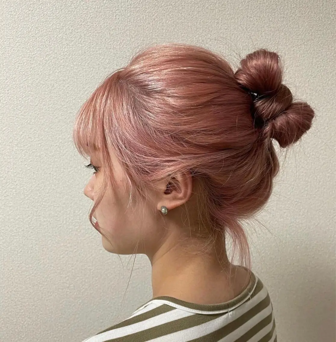 セミロング カラー ヘアアレンジ ピンクカラー HITOMI 福岡パーマのヘアスタイル