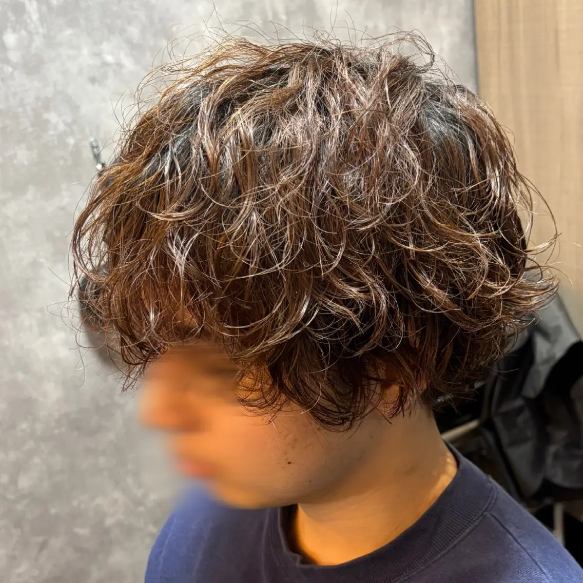 メンズカット＋パーマ＋眉カット＋シャンプー＋スタイリングの写真