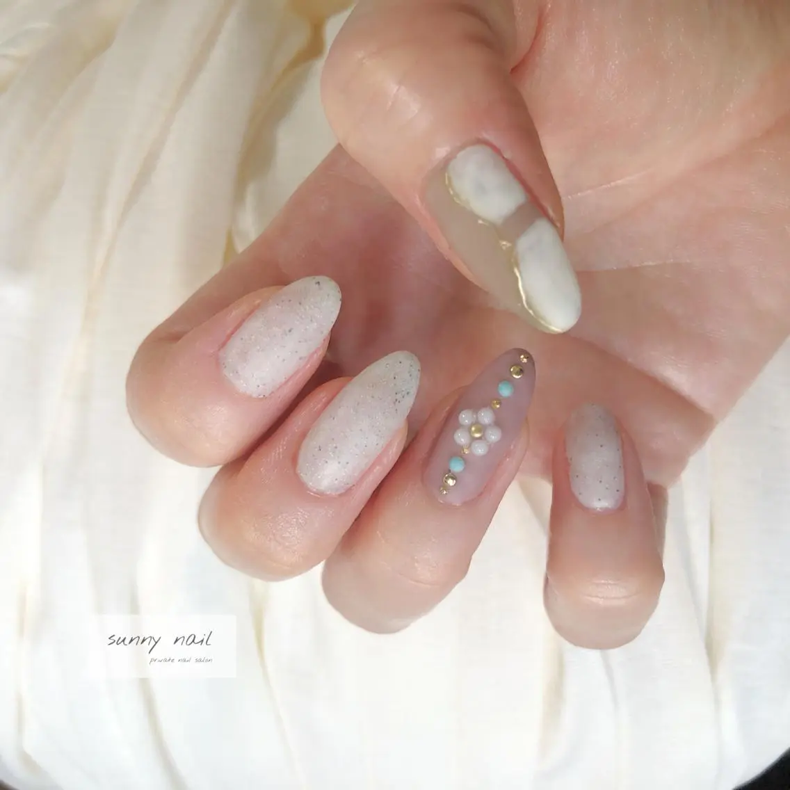ネイル カジュアル ジェルネイル マットネイル ニュアンスネイル パラジェル sunny nailのネイルデザイン
