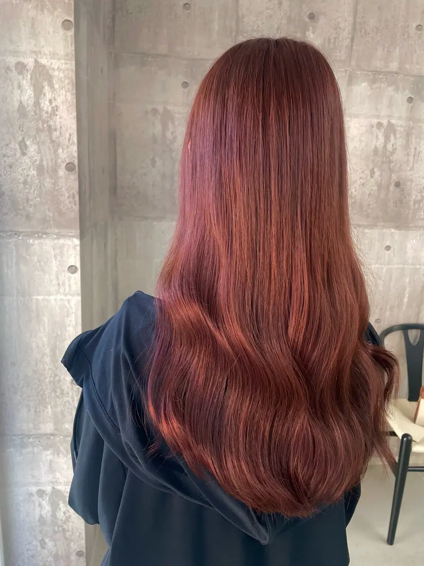 ロング カラー ブラウンカラー レッドカラー レッドブラウン トリートメント 松村 友里圭のヘアスタイル